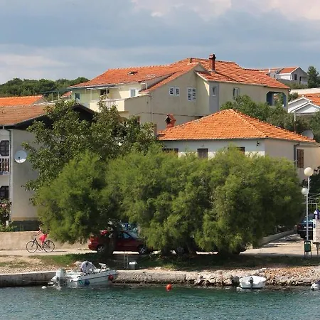 5063c Lejlighed Jezera